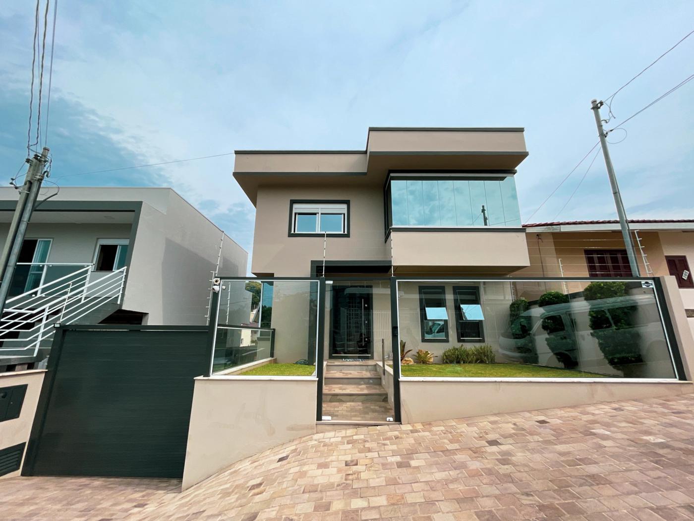Casa 3 Dormitórios em Passo Fundo — Lorenzato Imóveis