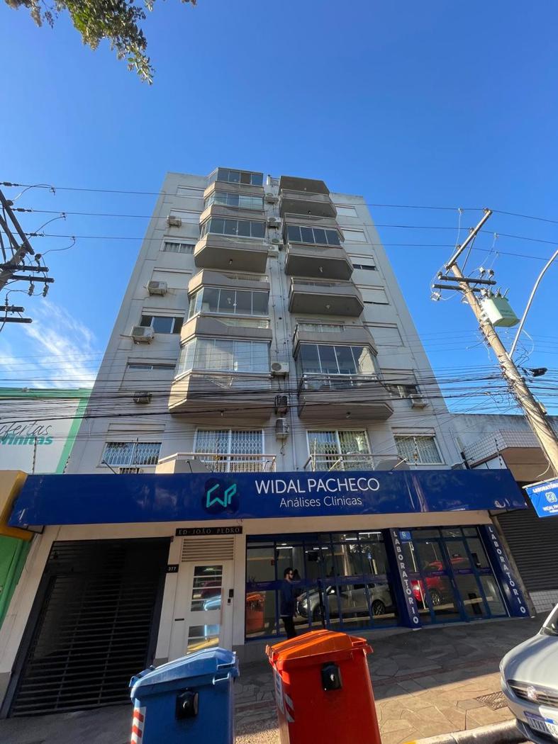 Apartamento no Ed. João Pedro em Passo Fundo — Lorenzato Imóveis