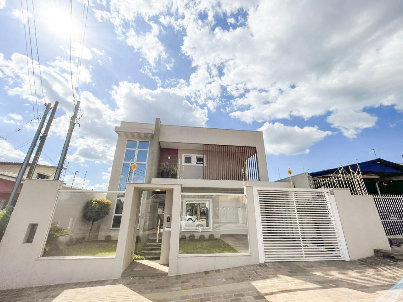 Casa 3 Dormitórios em Passo Fundo — Lorenzato Imóveis